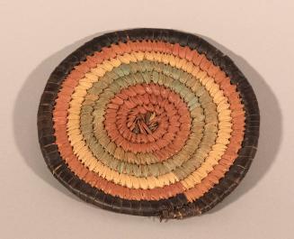 [Circular mat]