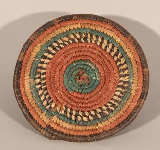 [Circular mat]