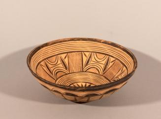 [Wide shallow bowl]