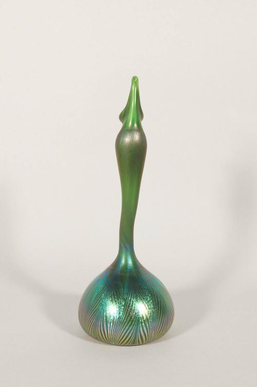 [Goose-neck vase]