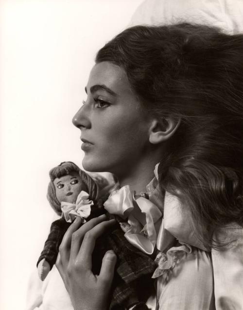 Dellorefice, Carmen