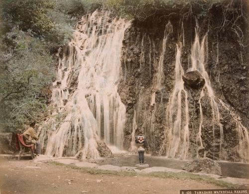 Tamadare Waterfall Hakone