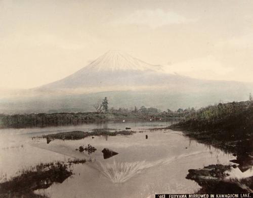 463 Fujiyama Mirrored in Kawaguchi Lake