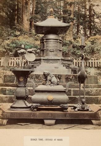 Bronze tomb, (Iyeyasu) at Nikko