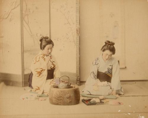 [Two women performing tea ceremony]