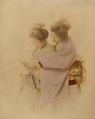 [Women reading letter]