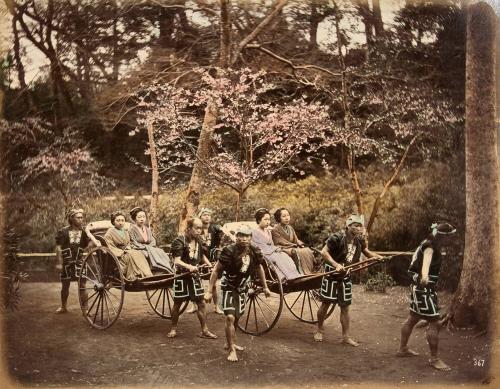 [Rickshaws with four women and rickshaw coolies]