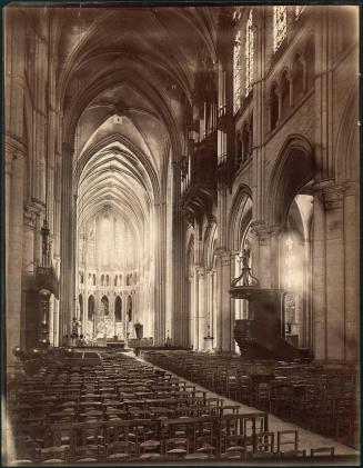 [Untitled, interior view, cathedral]