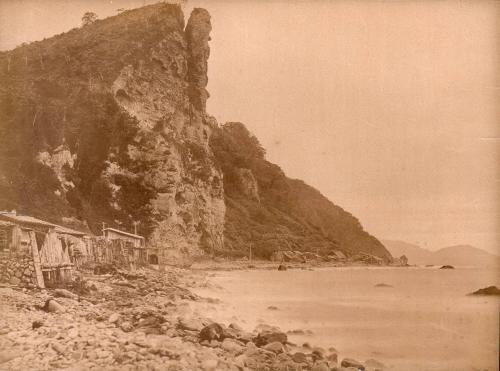 Cliff, Shacks, Lake