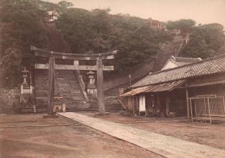 Torii, long flight of steps