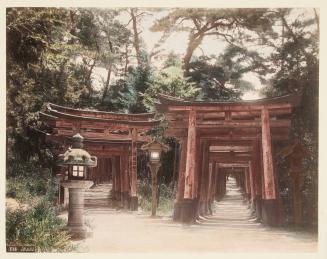 F16 Inari Temple Entryway