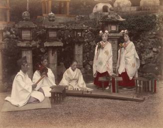 Maiko Dancers