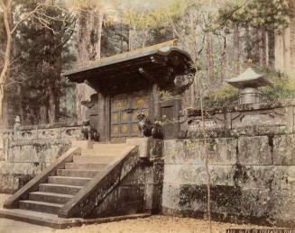 Gate to Iyeyasu's Tomb, Nikko