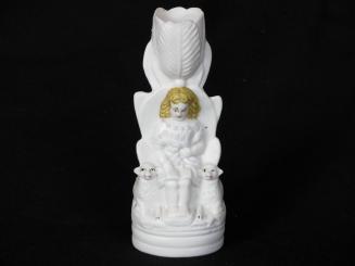 [Tulip flower parian vase with reading child and reclining sheep ornament]