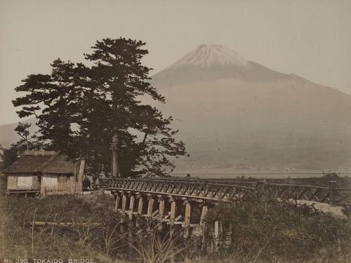 No. 395 Tokaido Bridge