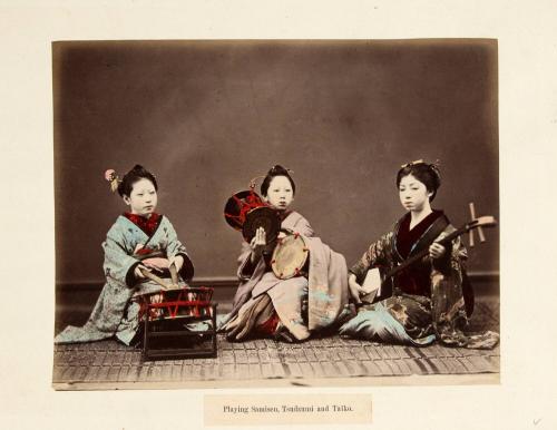 Playing Samisen, Tsudzumi and Tokio