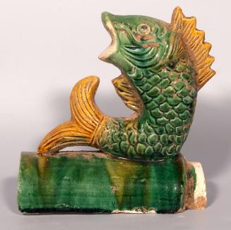 [Sancai roof tile with fish]