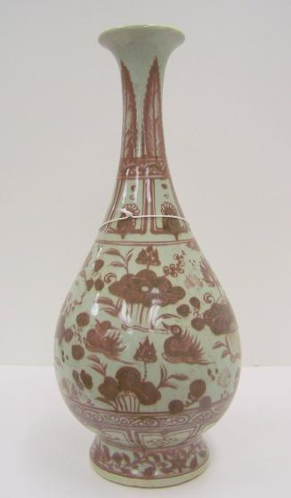 [Ming Dynasty style vase]