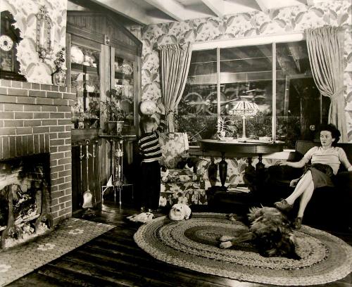 Hester Fringer’s Living Room on the Tracks, Lithia, VA