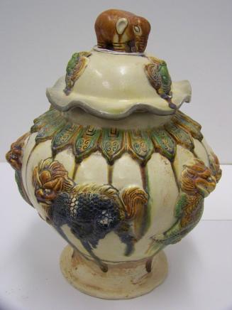 [Sancai urn with cover]