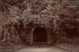 Robin Hood’s Well, Fountains Abbey.