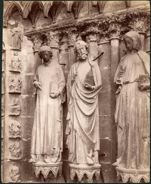 [Untitled, architectural detail, statuary, saints]