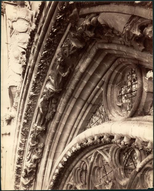 [Untitled, architectural detail, statuary, figurative element]