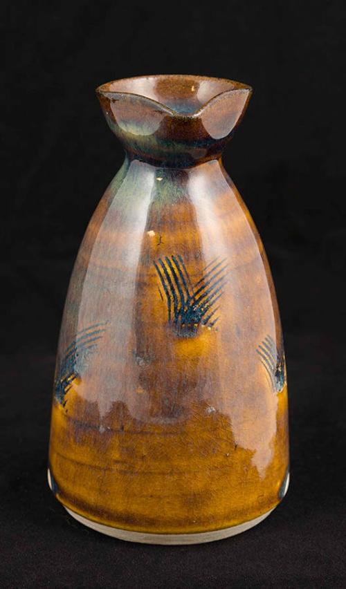 [Sake bottle]