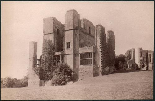 [Kenilworth Castle]