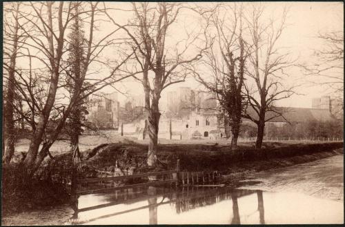 [Kenilworth Castle, landscape]