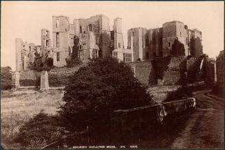 Kenilworth Castle, from Bridge 379 GWW