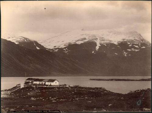Jotunheimen. Eidsbugarden med Sletmarkho
