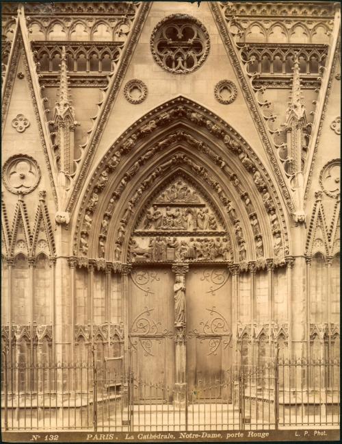 No. 132 Paris La Cathedale, Notre-Dame, porte Rouge L.P. phot.