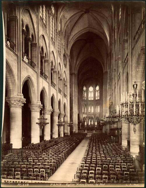 No. 118 Paris Eglise Notre Dame, la Nef. L.P. Phot.