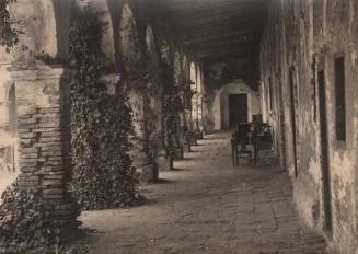 untitled [cloister, San Luis Rey Mission]