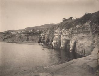 untitled [cove, cliff, town (La Jolla)]