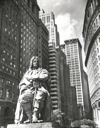 DePeyster statue, Bowling Green, looking north on Broadway, Manhattan