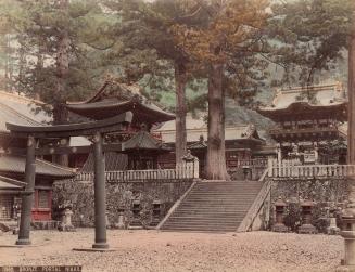 Bronze Portal Nikko