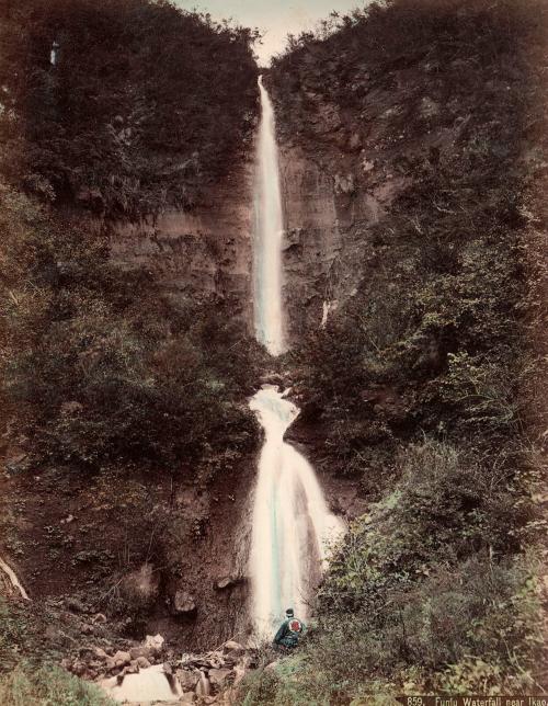 Funiu Waterfall near Ikao