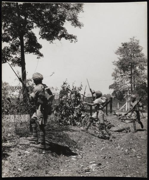 Sikhs attack Shwegyin, Burma