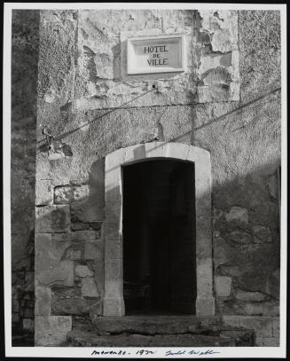 Hotel de Ville, Menerbe, Provence 