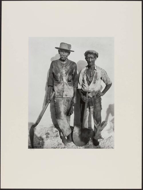 Dock workers, Havana