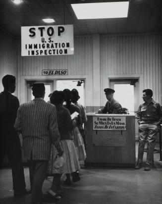 This is the door to the USA paradise -- those who have passed through this control point have access to the United States: Immigrants from Mexico at the US border crossing in El Paso, Texas