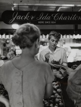 Jack & Ida Chariton shop, USA