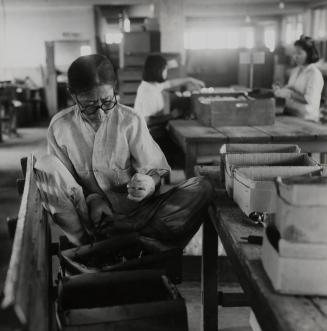 Production of light bulbs, Korea