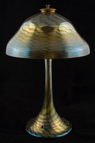 [Murano-style lamp]