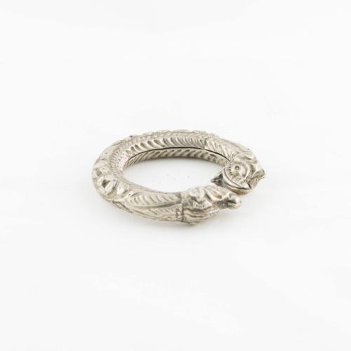 [Bracelet with elephant heads]