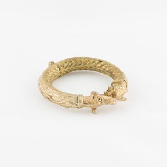 [Bracelet with elephant heads]