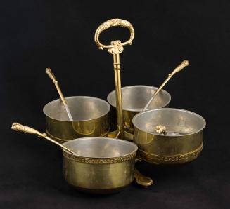 [Meal serving set]