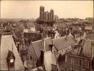 249 untitled [rooftop view of city and cathedral]